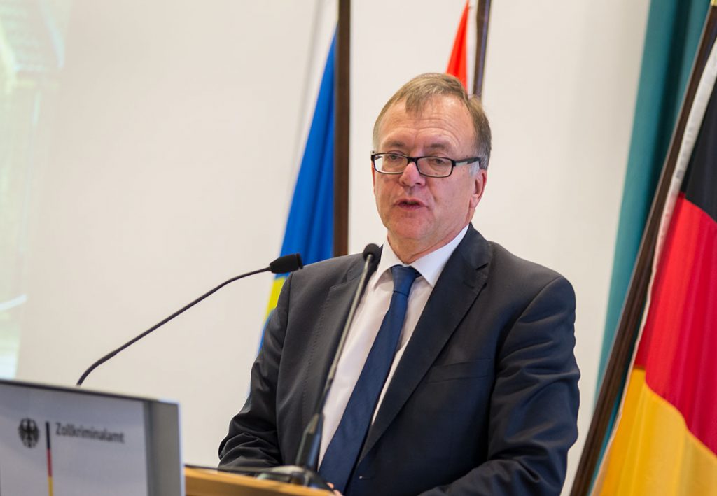 Festakt: Zollkriminalamt feiert 25-jähriges Bestehen