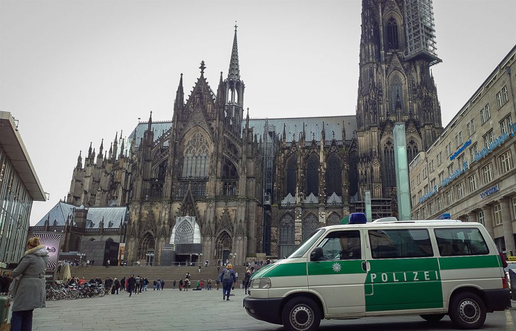 Silvesternacht: Polizei NRW mit 5.700 Beamten im Einsatz